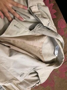 Beige Trenchcoat