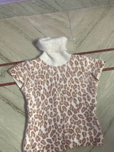 Designer Off White Cream Have Sleeve Sweater