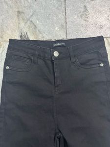 Black Skinny Jeans