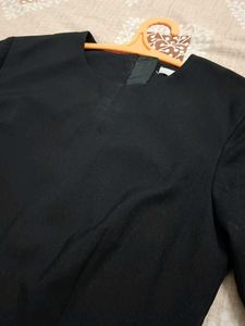 &#34;Classic Black Knee-Length Dress&#34;