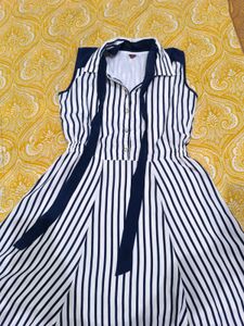 Girl&#39;s Dress