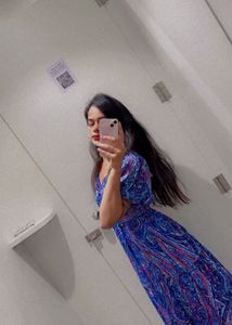 BLUE dress
