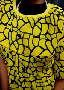 👕👚Cheetah 🐆 Print Yellow 💛 Top