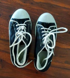 Canvas Shoes