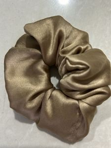 Five scrunchy set