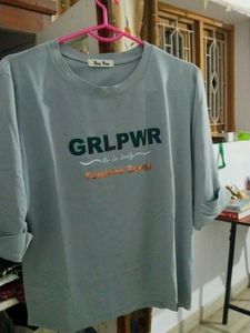 GRLPWR Graphic Tee