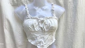 I. CUTE TOP