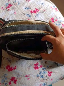 Gucci Sling Bag