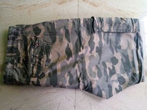 Camouflage print cargo pants