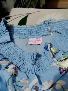 Floral One-Shoulder Top