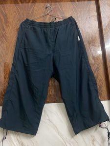 Reebok Black Cropped Wide Leg 3/4 Pants