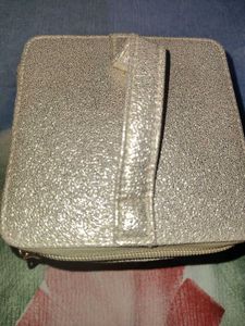 Estee Lauder Pouch Golden Shimmer