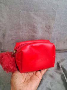 Myglamm Coins Pouch With Pompom