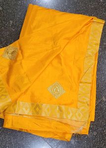 Yellow Saree With Attached Blouse