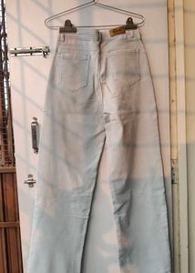 Light Wash Wide Leg Jeans