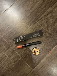 NARS - Velvet Lip Pencil