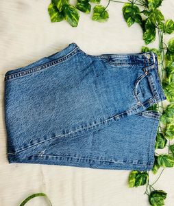Vintage High-Waisted Jeans