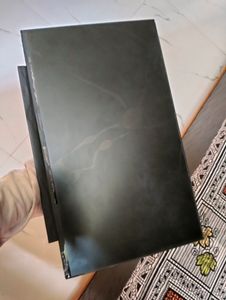 HP Laptop Damaged Screen