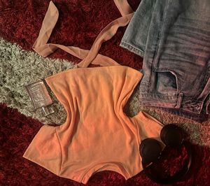 Tie Up crop top light orange shade