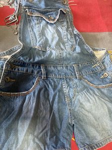 Dungaree