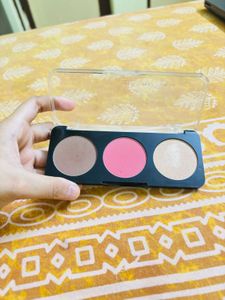 Blush &amp; Highlighter Palette