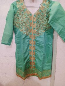 Beautiful ❤️ Kurti Set For Women.