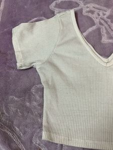 Ribbed V-Neck Crop Top