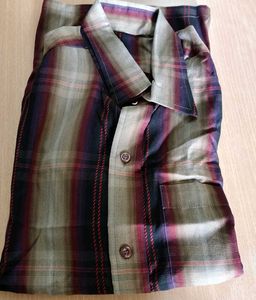 Vintage Plaid Button-Down Shirt