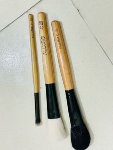 Allure Makeup Brush Set 3pcs