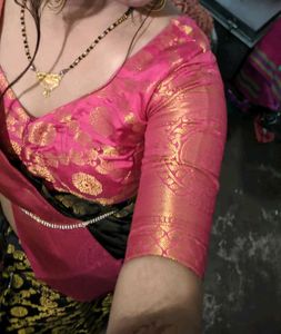 Elegant Woven Saree with backless blouse