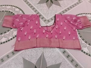 Floral Pink Saree with Awesome Blouse