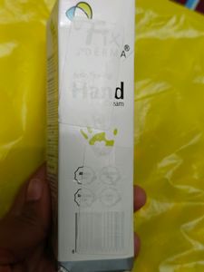 Fix derma Anti Aging Hand Cream