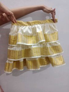 Kasavu Skirt With Top