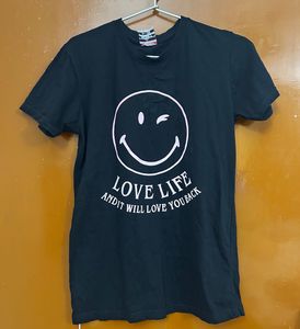 Love Life Graphic Tee
