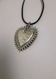 Vintage Sacred Heart Necklace ❤