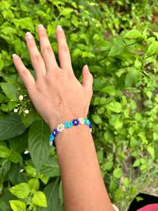 Daisy Beaded Bracelet