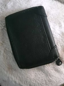 CARD HOLDER