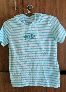 T Shirt With Hoodie