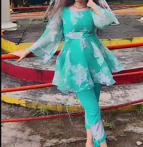 Elegant Green Kurta Set