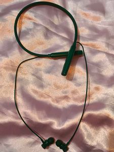 M Fox Neckband And Earbuds