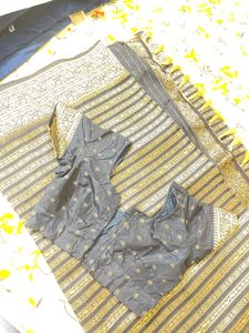 Beautiful Black And Golden Sari With Blouse