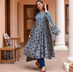 Anarkali Elegant Kurta Set