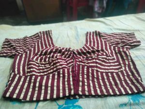 Combo 2 Blouses.