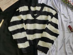 Striped V-Neck Pullover