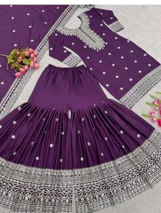 New/Unused Heavy Embroidered Sharara Set