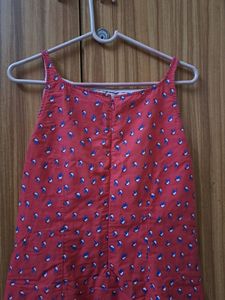 red bodycon dress