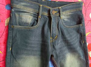 Mens Jeans 28-30 Size