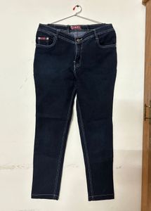 Levi's Dark Wash Jeans