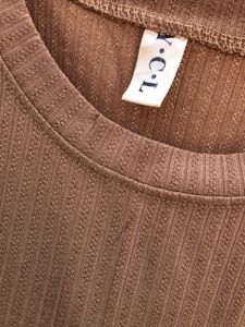 Brown Cold Shoulder Ribbed Top