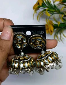 Jhumka